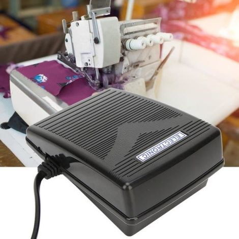 Pédale de commande électronique pour machine à coudre Singer 974 - Noir (1/4)