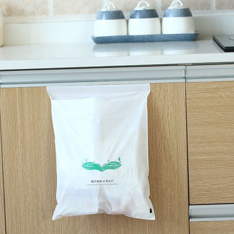 Lot de 30 sacs poubelle adhésifs jetables à suspendre dans la voiture, jolis sacs de nettoyage pour l'intérieur de la poubelle de voiture (1/5)