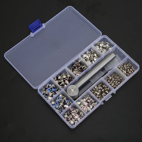 200 rivets diamant/strass de 10 mm de diamètre, 4 couleurs, pour la décoration de cuir, ceintures et sacs à main. Rivets double face à monter soi-même + outils.