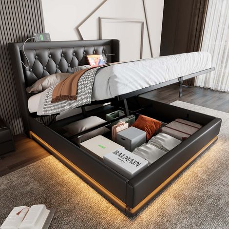 Lit coffre 160x200 cm noir en similicuir PU, tête de lit capitonnée, LED 3 côtés 16 couleurs, USB et USB-C, rangement hydraulique, sommier à lattes inclus, sans matelas (1/5)