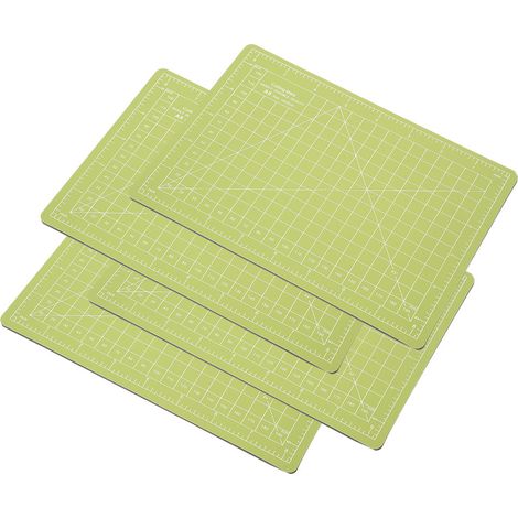 Set mit 4 grünen A5-Schneidematten, Schneideblock, Stempelkissen und Gravierbrett (1/5)