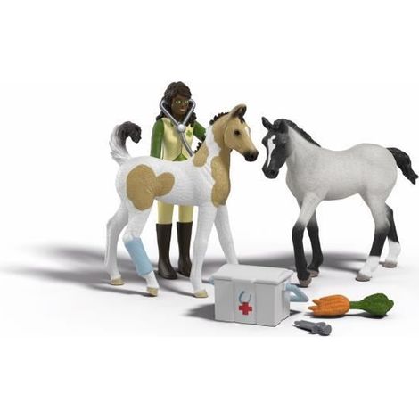 Figurine de soin des animaux de Sarah's Baby, gamme Schleich 42777 Horse Club (1/4)