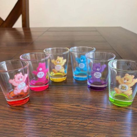 Verres à shot Swear Bears, lot de 6 verres à shot isothermes pour cocktails, whisky, voyages, bar – cadeau de Noël (1/4)