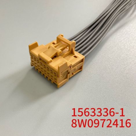 Faisceau de câbles pour connecteurs automobiles 1563336-1/8W0972416 (1/3)