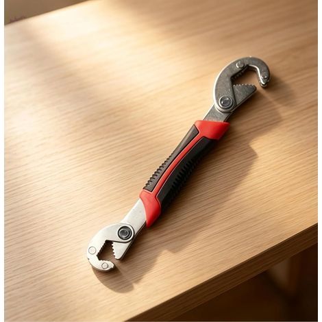 Ensemble d'outils multifonctions réglables en acier inoxydable durable avec clé et pince pour bricolage et réparations à la maison (1/4)