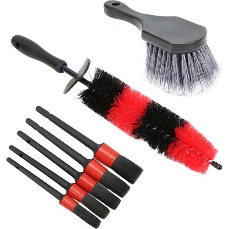 Kit de 7 brosses de nettoyage pour l'intérieur et l'extérieur de votre voiture : lavage, cirage, dépoussiérage et lustrage. (1/5)