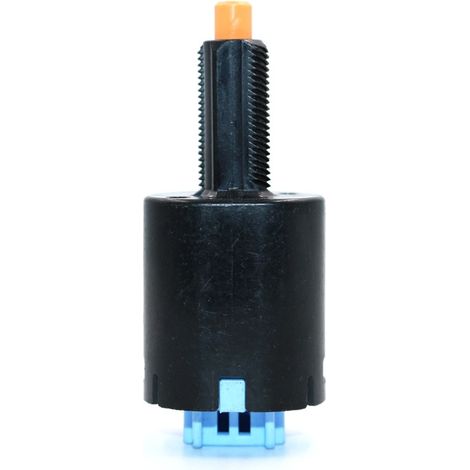 La référence 84340-69115/09240 est applicable au contacteur de feux stop des modèles Toyota Camry ASV5 2011-2017. (1/4)