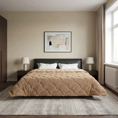 Winterbettdecke Taupe 200 x 240 cm Mikrofaser und Teddy-Fleece