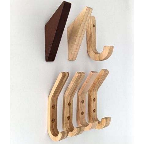 Juego de 10 ganchos de pared de madera maciza – Ganchos angulares para abrigos y bolsos – Resistentes al desgaste – Montaje robusto en la pared (1/2)