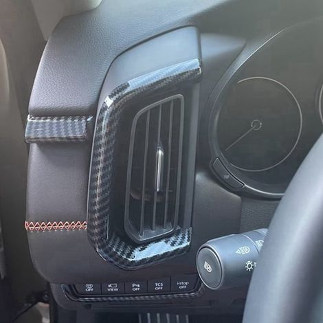 3 colors: Carbon fiber texture Material: ABS Decorative cover for front air vent, suitable for car interior accessories. (1/5)