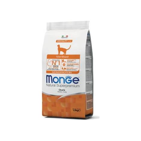 Croquettes monoprotéinées Monge pour chats stérilisés au canard 1,5 kg