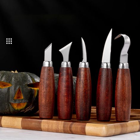 Set of 5 professional wood carving chisels, carbon steel blades with walnut handles – For detail work and sketching (1/5)