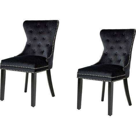 Set di 2 sedie Chesterfield REGINA nere in velluto capitonnato – Anello argentato, chiodi decorativi e gambe in legno di hevea (1/5)
