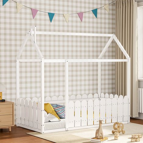 Wooden House Toddler Bed with Fence and Roof (1/5)