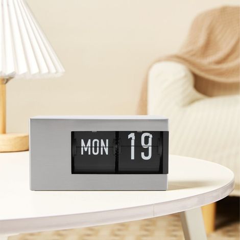 Dekorative Klappuhr, ewiger Kalender, minimalistisches Design, silberfarbenes PVC-Stahl (1/5)