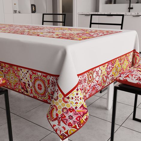 Nappe, Nappe de Table, Nappe Rectangulaire, Nappe Anti-Taches, 140x240 cm, Rouge (1/4)