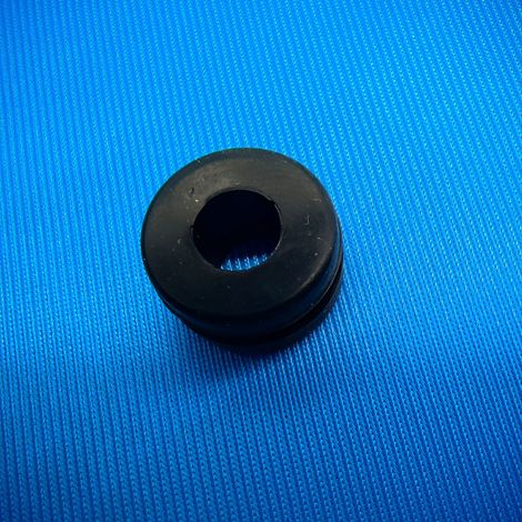 16557-2GG1A and 165572GG1A are suitable for mounting bushings on the engine cover of Venucia D60 and T60.