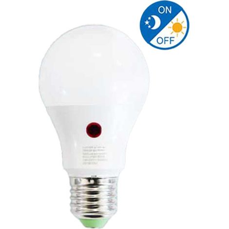 Lampada A Led E27 Con Sensore Crepuscolare 9W 900 Lumen A60 Day Night Sensor, Disponibili 3000K 6500K (Bianco Freddo 6500K) (1/3)