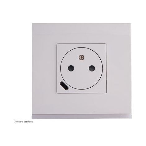 Hager – Prise affleurante 2P+T avec USB-C – 16A 250V – Pour installation intérieure – Blanc – Gallery