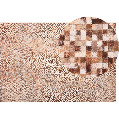 Alfombra rústica boho de piel marrón y beige patchwork 140 x 200 cm moderna Torul