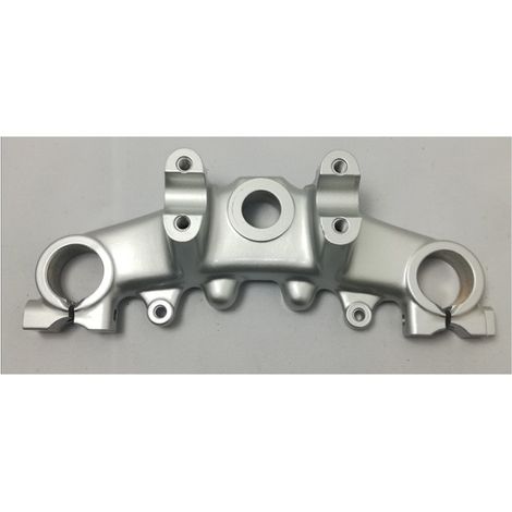 Yamaha 2JX-23435-00-35 Morsetto triplo superiore