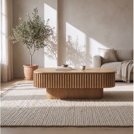 Table basse rectangulaire avec rangement caché, plateau amovible et relief rainuré, finition bois clair, MDF et placage bois – CHICFURN pour salon moderne et ordonné (1/5)
