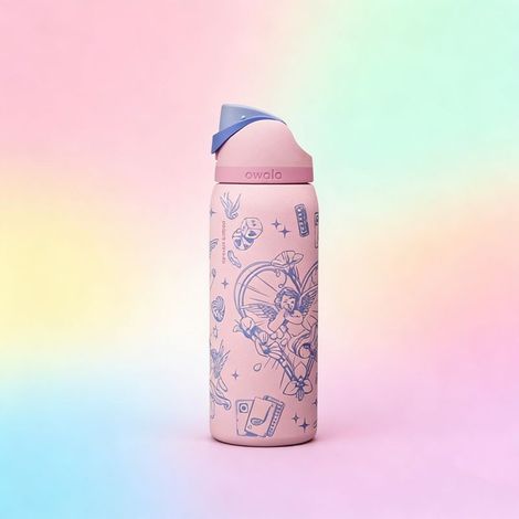Owala 32-oz-Wasserflasche, exklusiv bei Urban Outfitters, mit FreeSip-Anschlusssystem (1/5)