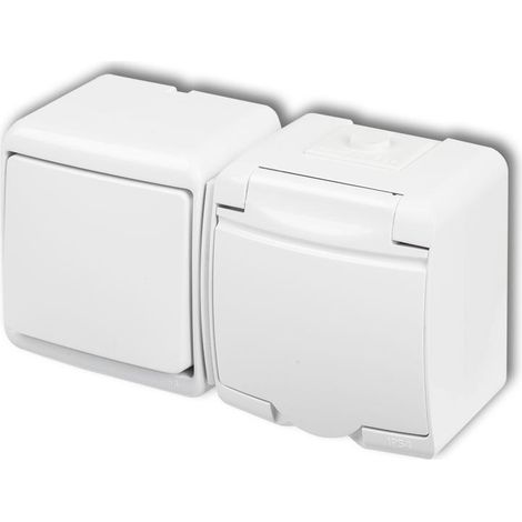 Karlik Junior blanco - interruptor unipolar de superficie con toma IP54 - wghh-1