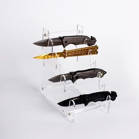 Soporte de acrílico transparente para exhibir cuchillos y colecciones. (1/5)