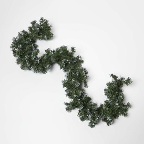 HOMESCAPES Green Snow Dusted Foliage Christmas Garland, 182 cm
