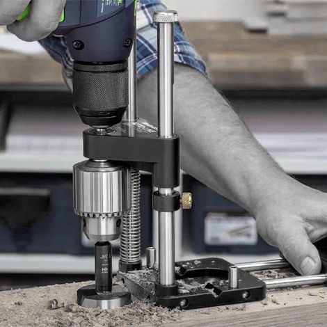 Localisateur de perceuse à bande Woodpeckers, localisateur pour le travail du bois, base en plastique noir, disponible pour Amazon transfrontalier. (1/5)