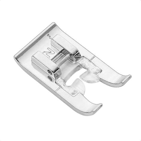 Pied-de-biche à monogrammer pour machines à coudre Singer et Brother. Conception ouverte. Acier et plastique de haute qualité, durable et transparent pour la broderie décorative. (1/5)