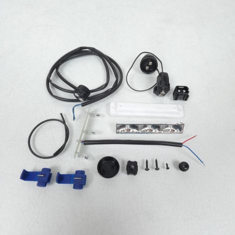 Kit feu stop additionnel LED pour top case GIVI E370 et E370 TECH (1/2)