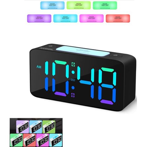 Réveil numérique avec veilleuse RGB - grand écran, alimentation USB - idéal pour les tables de chevet et les bureaux - noir (1/5)