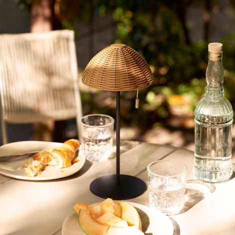 Wilma lampe de table naturelle, noire. (1/5)