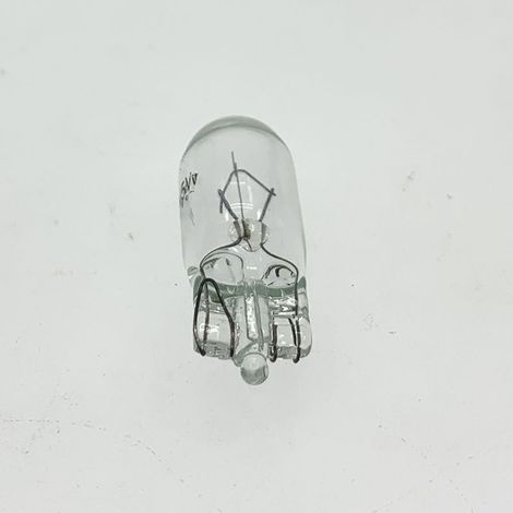 Le connecteur 6R3Z-13411-BA est destiné aux clignotants, feux de stop, feux de brouillard et feux arrière Ford. Le support de connecteur est le L002825W5 (ampoule simple).
