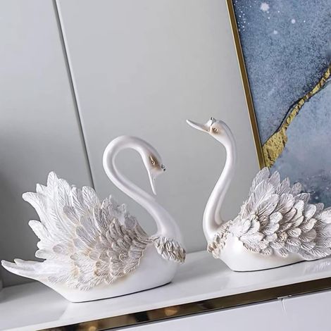 Swan Ornament with Rhinestone Jewel Crown and Hand-Painted Feathers for Couples, Wedding Gift, Home Decoration (1/5)
