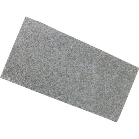 Margelle de piscine pierre naturelle Basalte 60x30x3 cm Bord Droit - À l'unité - Ti'ma Stone (1/4)