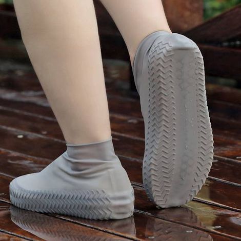 12 Farben: siehe Foto. Material: Silikon, wasserdichte Überschuhe. Größe L: passend für Schuhgrößen 38 bis 41.