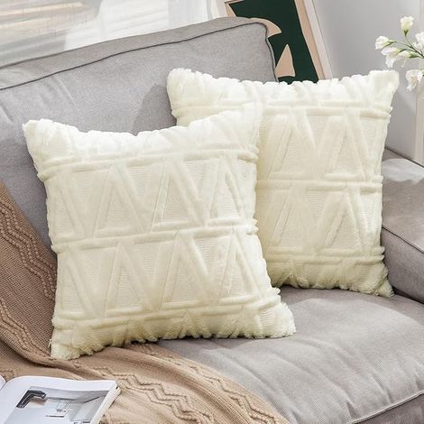 Lot de 2 Housses de Coussin Velours Triangulaire Moderne, Douces et Confortables 45x45cm pour Canapé et Chambre   Blanc Crème (1/3)
