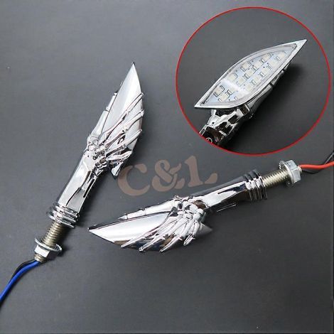 2 clignotants LED chromés en forme de crâne pour moto cruiser, bobber ou custom chopper (1/4)