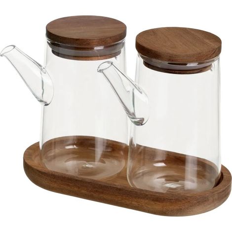 Set aus Öl- und Essigbehältern auf einem Holzsockel