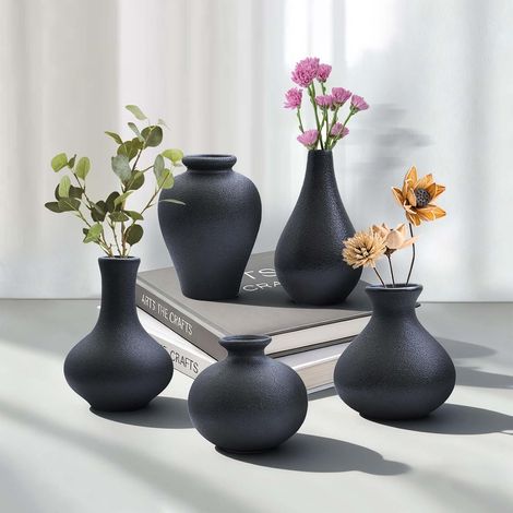 Set of 5 modern and minimalist Nordic style ceramic vases for living room - Luxury artistic decoration - Dried flower vase for home (black) (1/5)