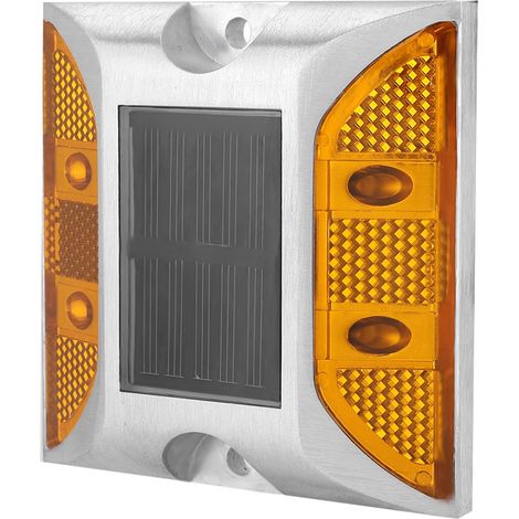 Borne lumineuse extérieure en aluminium moulé, alimentée à l'énergie solaire, pour allée ou chemin. (1/5)