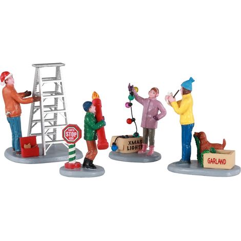 Statuette decorative in poliresina "Prepararsi al Natale in famiglia" per villaggio di Natale (1/4)