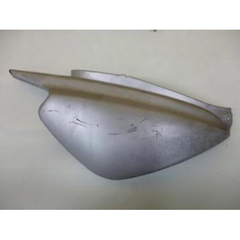 [PRODUIT D'OCCASION] Coque arrière droite origine pour scooter Yamaha 50 Spy 1995 à