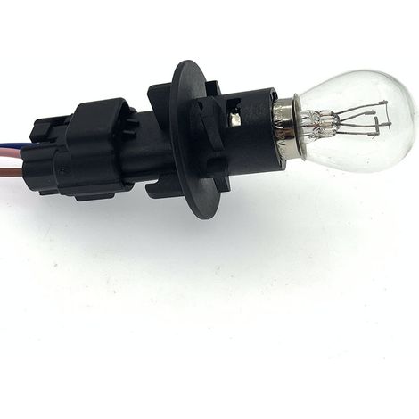 Le XBP100190 est compatible avec les douilles et ampoules de feux stop à trois broches Land Rover AMR1422/MA939976-TA975885 (douille + fiche + ampoule).