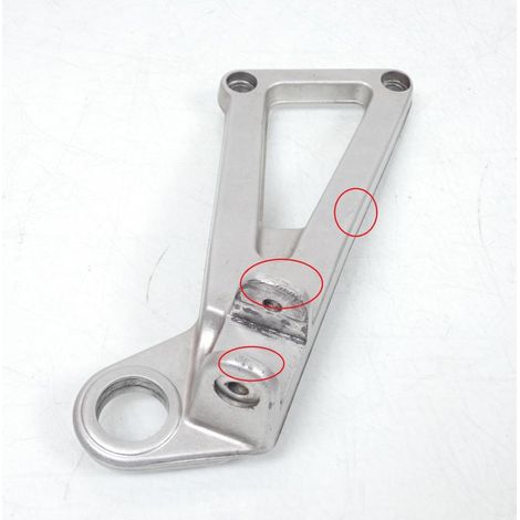 [PRODUIT D'OCCASION] Platine repose pied passager droit pour moto Ducati 750 Ss Ie (1/4)