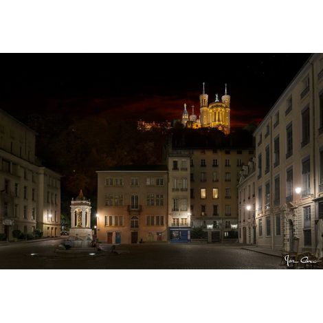 Tableau sur verre synthétique Saint-Jean Lyon de nuit 65x97 cm - Impression sur Verre synthétique - Image HD  imprimée sur Verre synthétique - Tableau mural décoratif - Fabriqué en France (1/5)