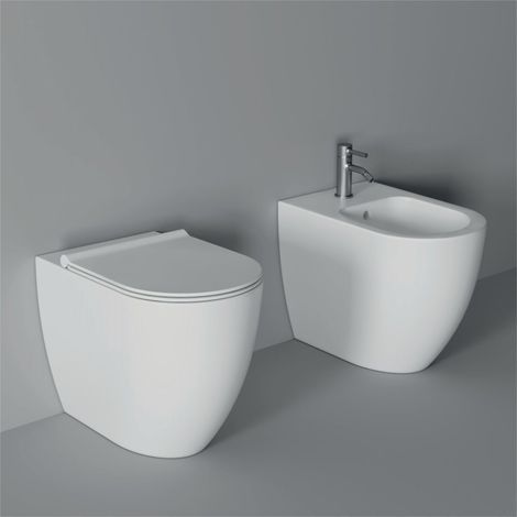 Sanitari Form filomuro senza brida cm. 54x35 con sedile sottile